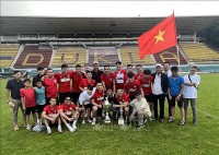 Người Việt bảo vệ thành công cúp vô địch giải bóng đá Thượng viện Czech