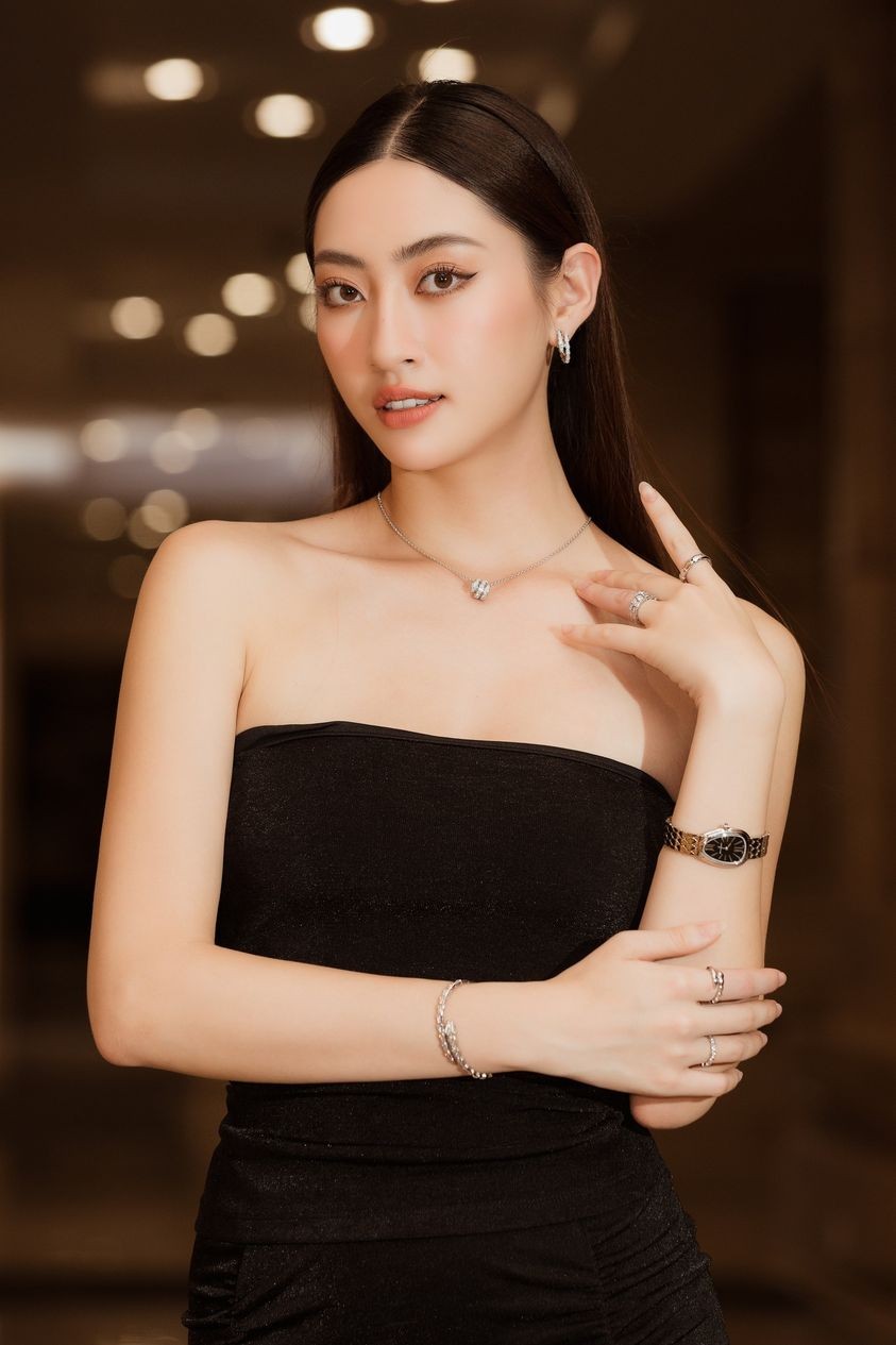 Đời thường của Hoa hậu Lương Thùy Linh