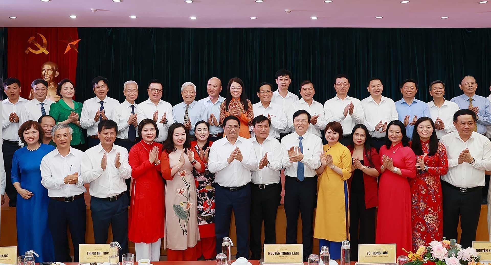 Thủ tướng Phạm Minh Chính với các đại biểu. (Nguồn: TTXVN)