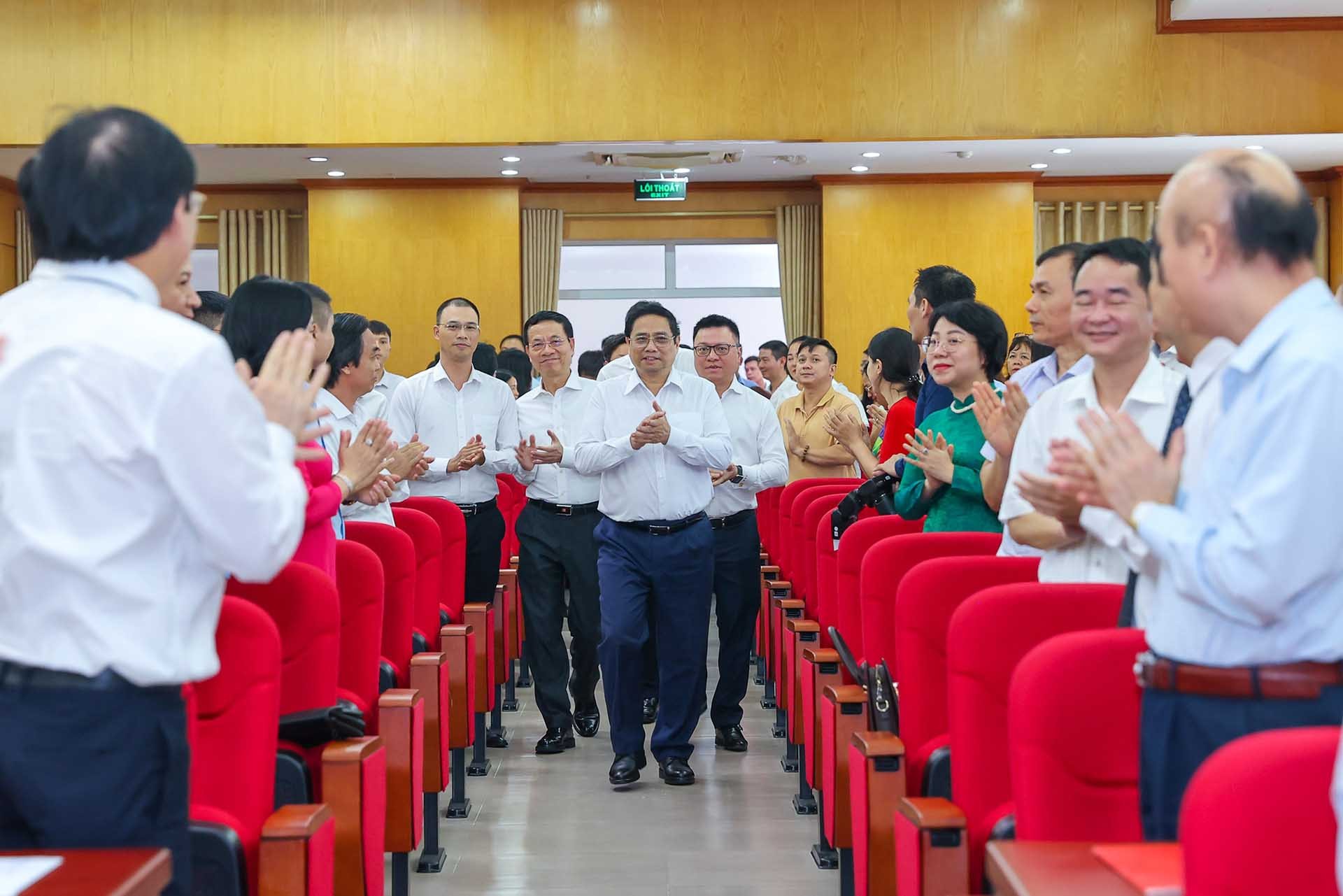 Thủ tướng Phạm Minh Chính tới thăm, làm việc với Hội Nhà báo Việt Nam.  (Nguồn: VGP)