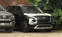 Mitsubishi Outlander 2023 bất ngờ xuất hiện tại Việt Nam