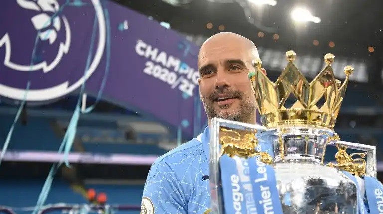 HLV Pep Guardiola tặng nhân viên Man City toàn bộ số tiền thưởng chức vô địch Ngoại hạng Anh