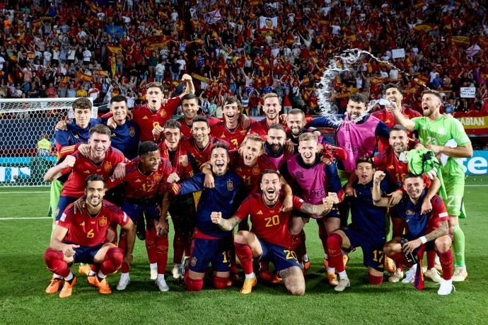 Đội tuyển Tây Ban Nha và Croatia giành quyền chơi trận chung kết UEFA Nations League 2022/23