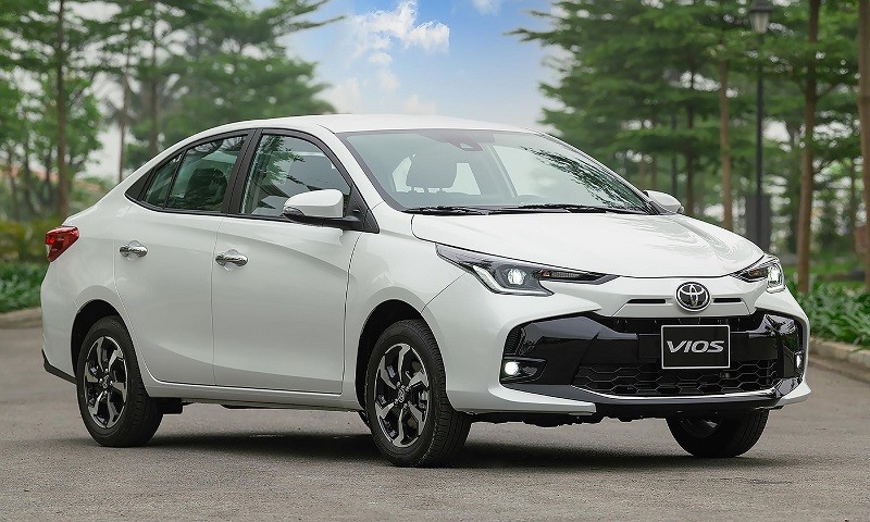 Toyota Vios 2023 không thể cứu vãn doanh số của mẫu sedan hạng B.