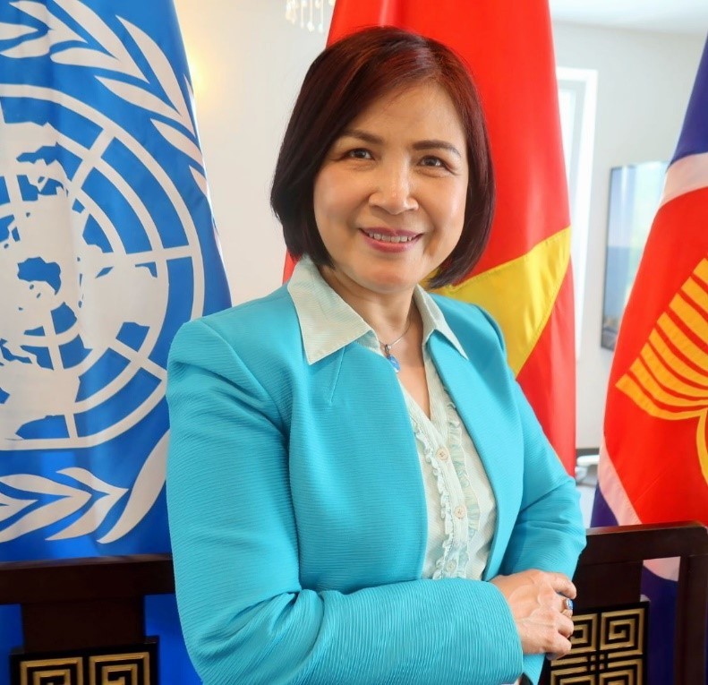 Phái đoàn Việt Nam tại Geneva tổ chức Hội thảo Chuyển đổi xanh để phát triển bền vững