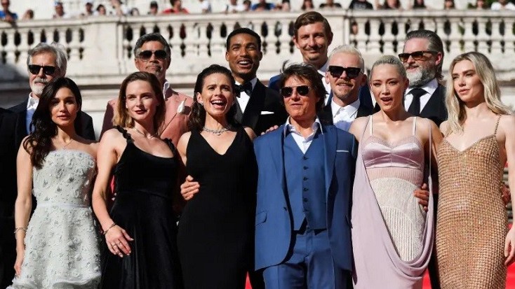 Italy: Tom Cruise và dàn diễn viên dự công chiếu phim Nhiệm vụ bất khả thi 7