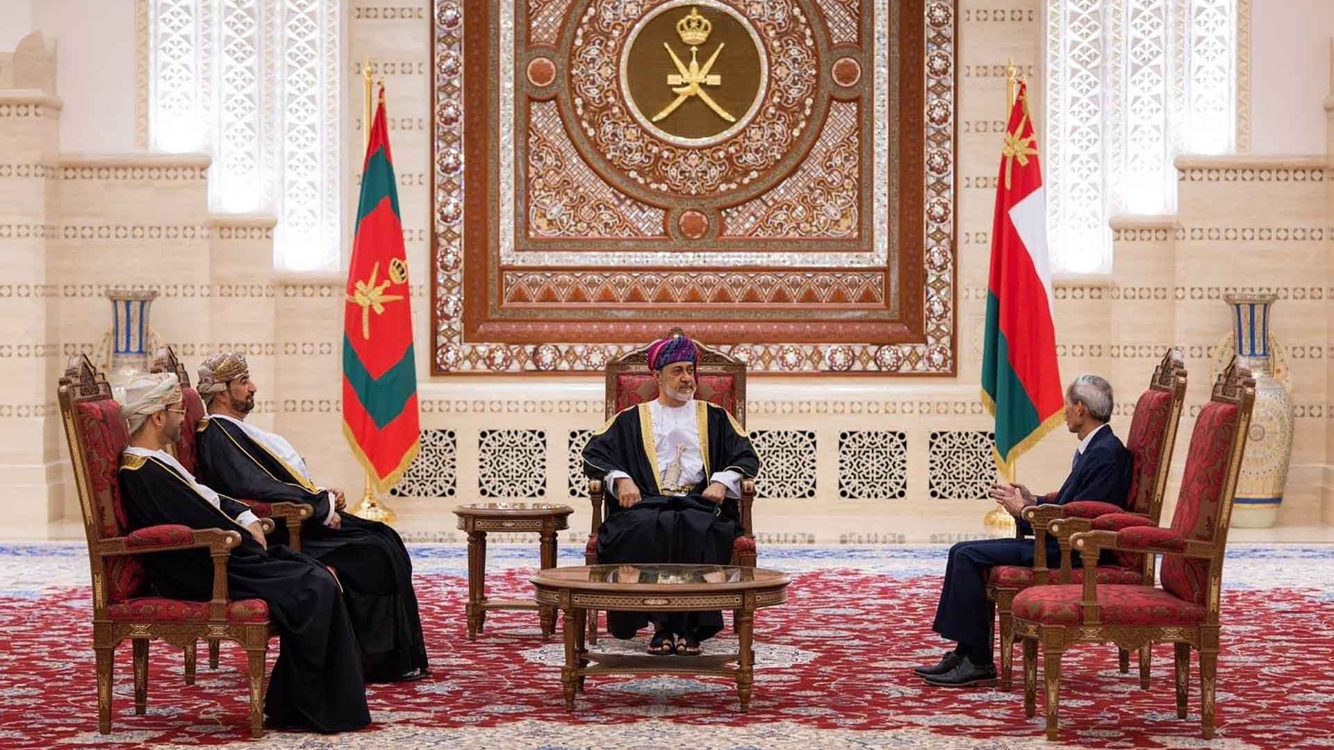 Đại sứ Đặng Xuân Dũng trình Thư ủy nhiệm lên Quốc vương Oman Haitham bin Tariq