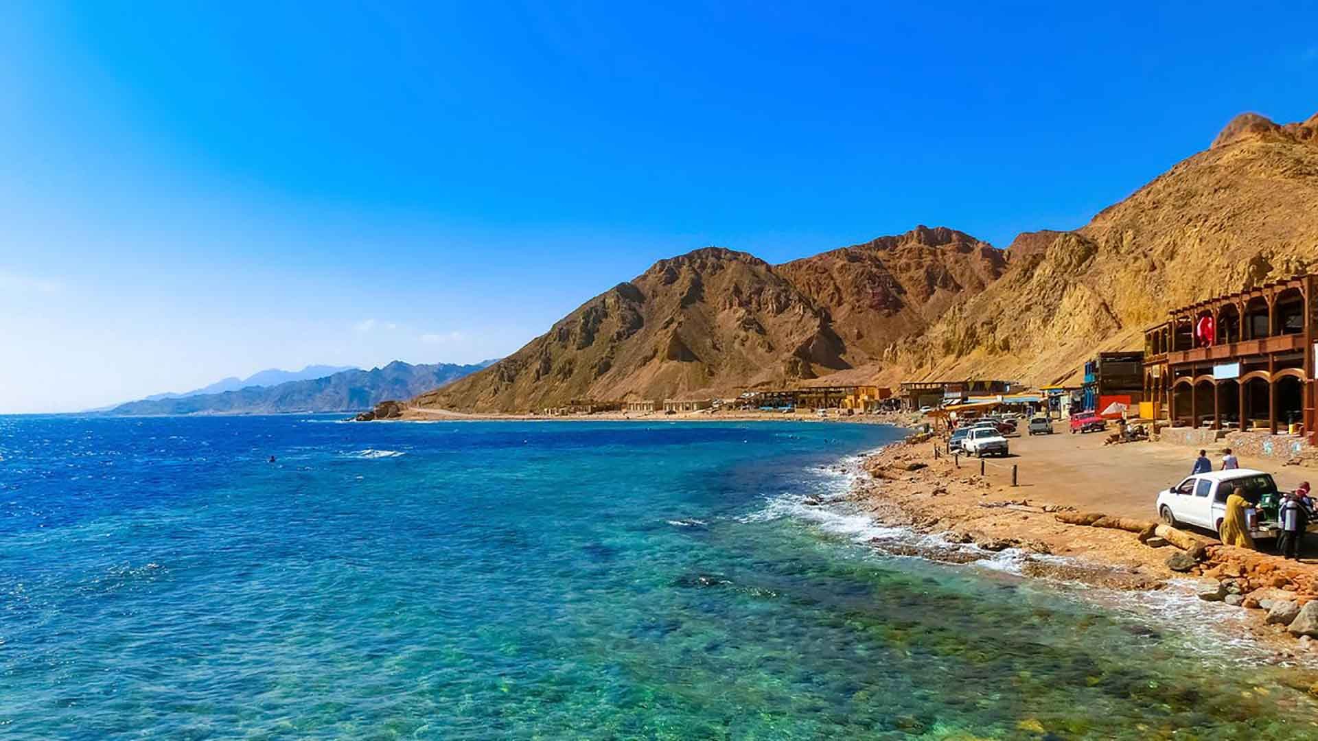 Dahab là một trong những khu nghỉ dưỡng lặn biển hàng đầu ở vùng Biển Đỏ. (Nguồn: CNN)
