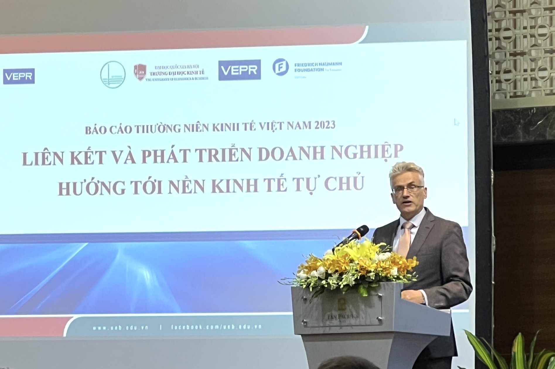 GS.TS Andreas Stoffers: Xu hướng tăng trưởng nhanh của Việt Nam vẫn chưa kết thúc
