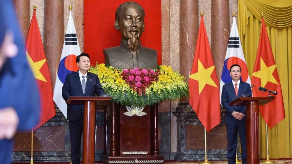 Vietnam, RoK Presidents witnessed signing of 17 cooperation documents