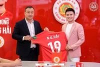Quang Hải ra mắt và ký hợp đồng với CLB Công an Hà Nội