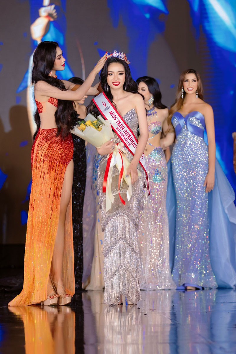 Bùi Vũ Xuân Nghi xuất sắc đoạt danh hiệu Á hậu 4 Miss Teen International 2023