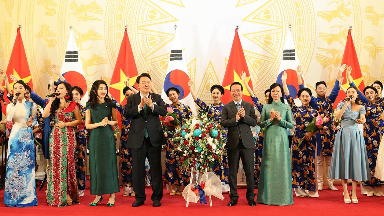 Chủ tịch nước Võ Văn Thưởng chủ trì tiệc chiêu đãi trọng thể Tổng thống Hàn Quốc Yoon Suk Yeol