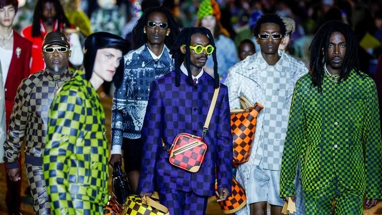 Buổi trình diễn Louis Vuitton: Đã mắt với bộ sưu tập đầu tay của nhà thiết kế Pharrell Williams