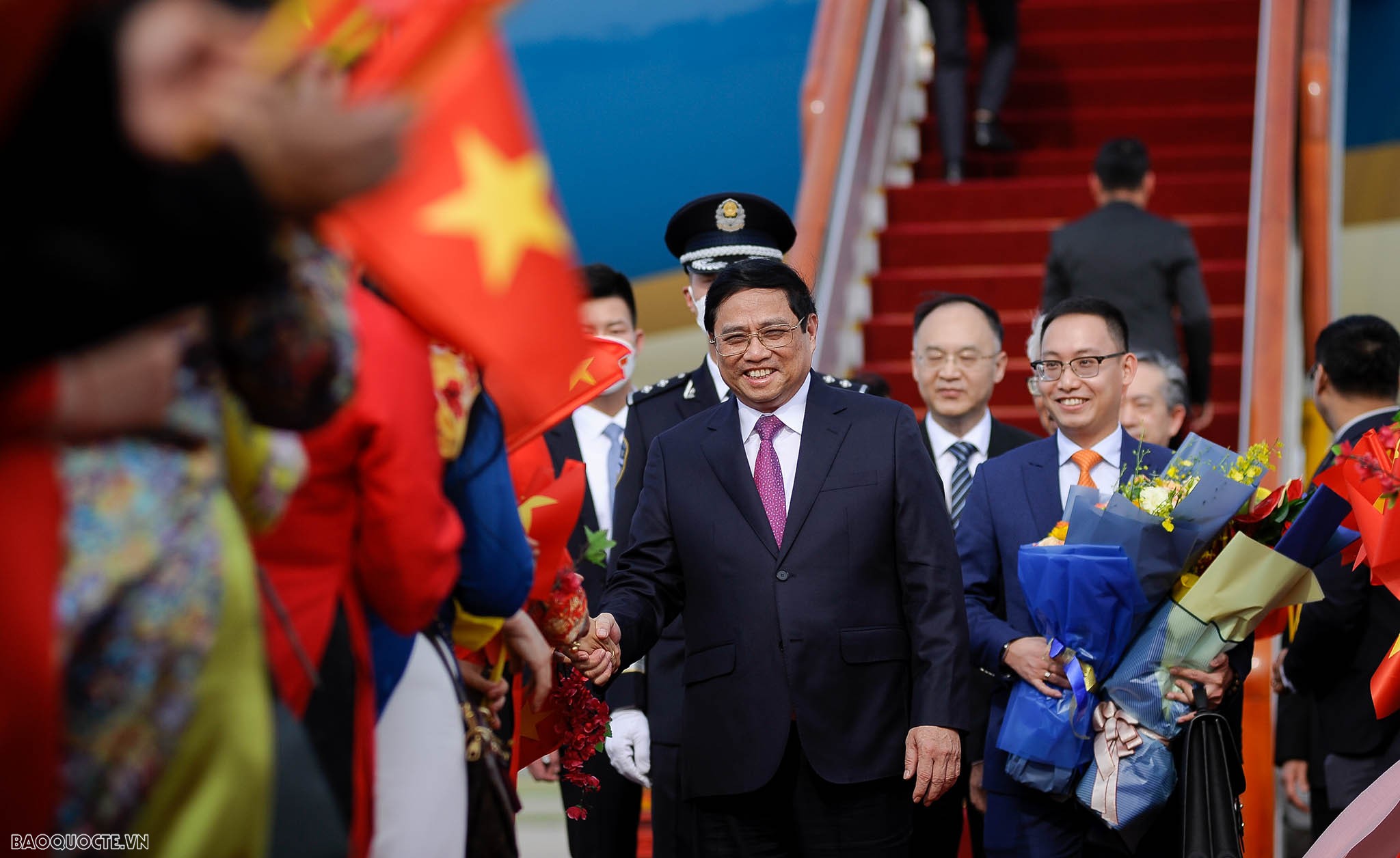 Prime Minister Pham Minh Chinh arrives in Beijing, starts official visit to China