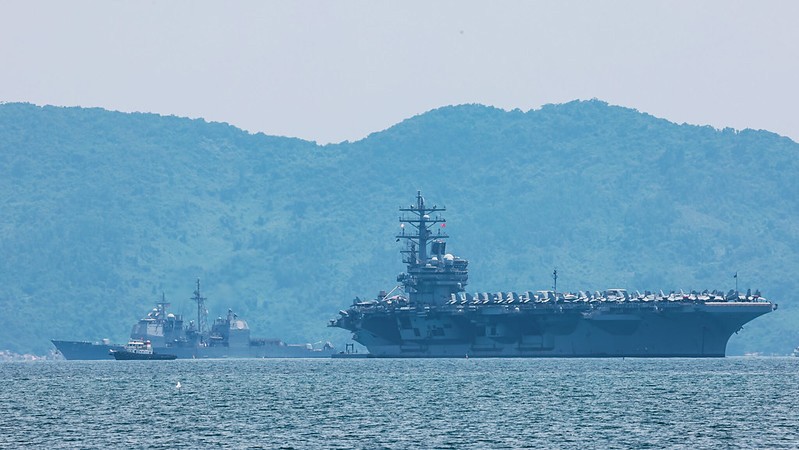 US Navy’s aircraft carrier visits Da Nang