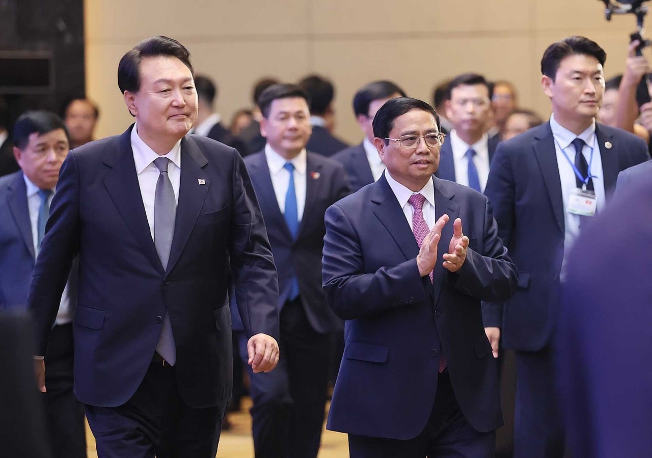 Prime Minister Pham Minh Chinh, RoK President attend Vietnam-RoK Business Forum