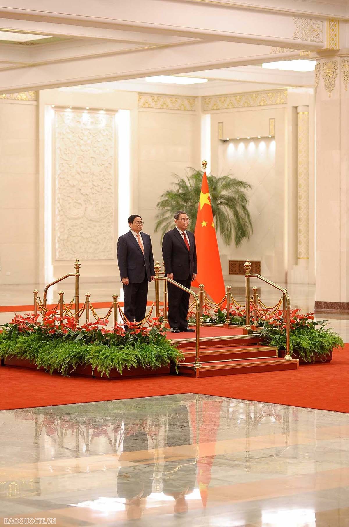 Chinese leader hosts welcome ceremony for Prime Minister Pham Minh Chinh in Beijing