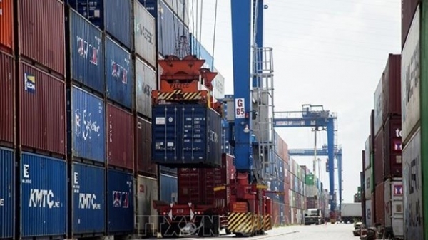 Trade surplus reaches 12.25 billion USD in H1