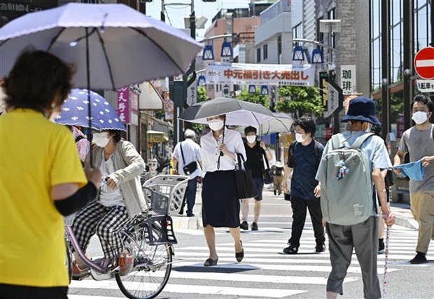 Tokyo thực hiện tiết kiệm điện đề phòng thiếu nguồn cung