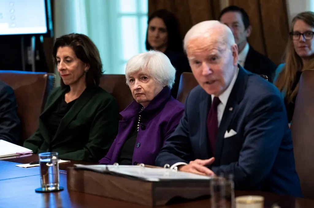 Bộ trưởng Tài chính Mỹ Janet L. Yellen trong cuộc họp nội các với Tổng thống Biden tại Nhà Trắng, tháng 6/2023. (Nguồn: NYT)