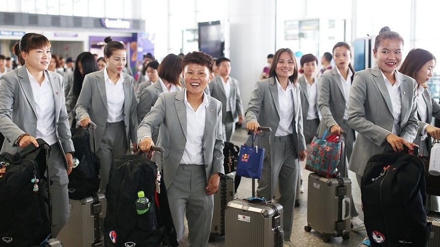 World Cup 2023: Những hình ảnh đội tuyển nữ Việt Nam trước giờ lên máy bay sang New Zealand