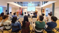 Hội trí thức người Việt Nam tại Hà Lan tọa đàm khoa học về trí tuệ nhân tạo và biến đổi khí hậu