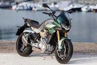 Cận cảnh Moto Guzzi V100 Mandello sắp ra mắt thị trường Việt Nam