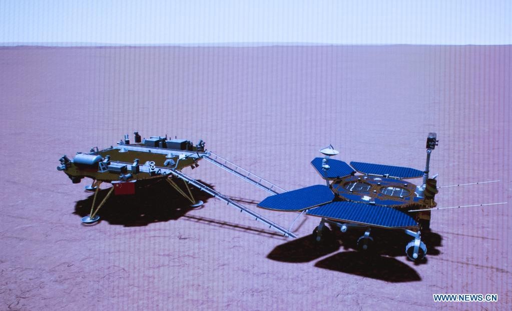 Hình ảnh tàu thăm dò Sao Hỏa Chúc Dung đáp xuống bề mặt Sao Hỏa ngày 22/5/2021. (Nguồn: THX)