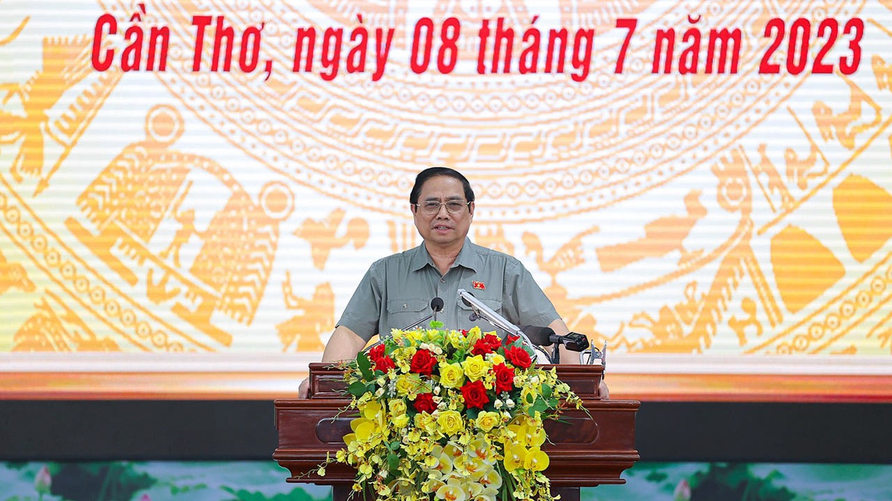 Thủ tướng Phạm Minh Chính chủ trì hội nghị về tháo gỡ khó khăn, thúc đẩy các dự án cao tốc và triển khai các dự án ODA vùng ĐBSCL. (Nguồn: VGP News)