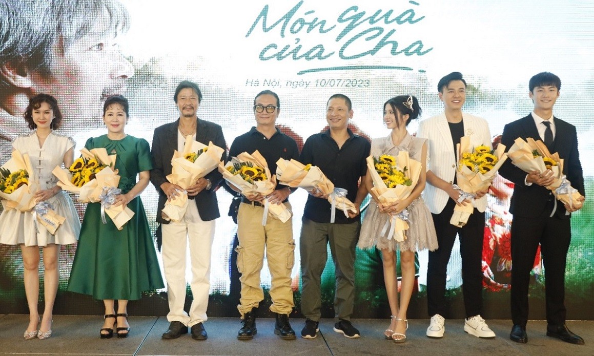 Hương Giang cùng dàn diễn viên nổi tiếng họp báo ra mắt phim mới trên VTV3