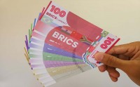 Đồng tiền BRICS thách thức USD?