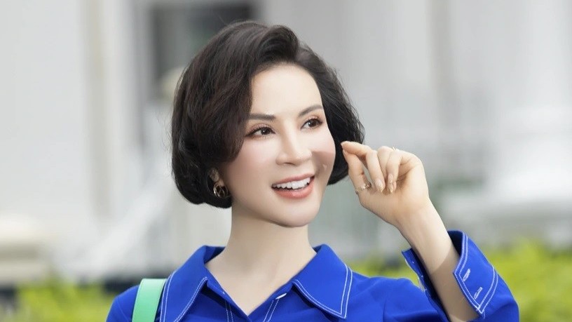 Bộ ảnh thời trang MC Thanh Mai xinh đẹp nổi bật cùng những gam màu sáng