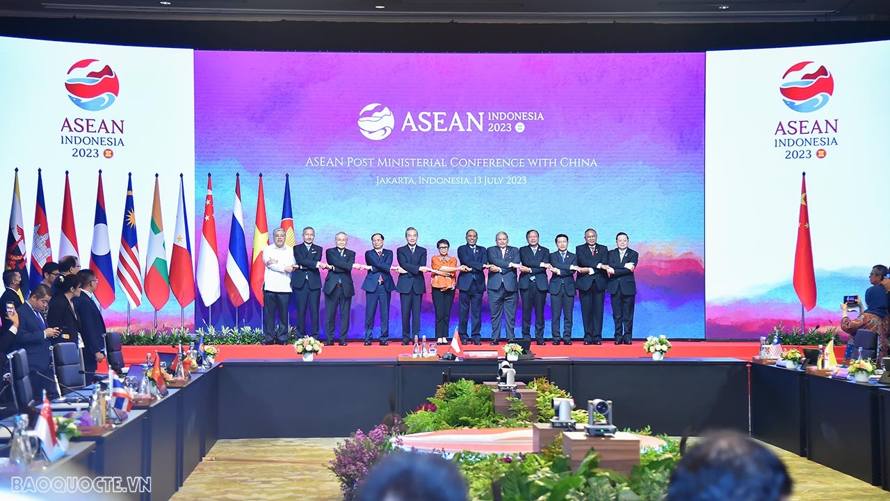 AMM-56: FM Bui Thanh Son attends ASEAN Plus One Foreign Ministers’ Meetings