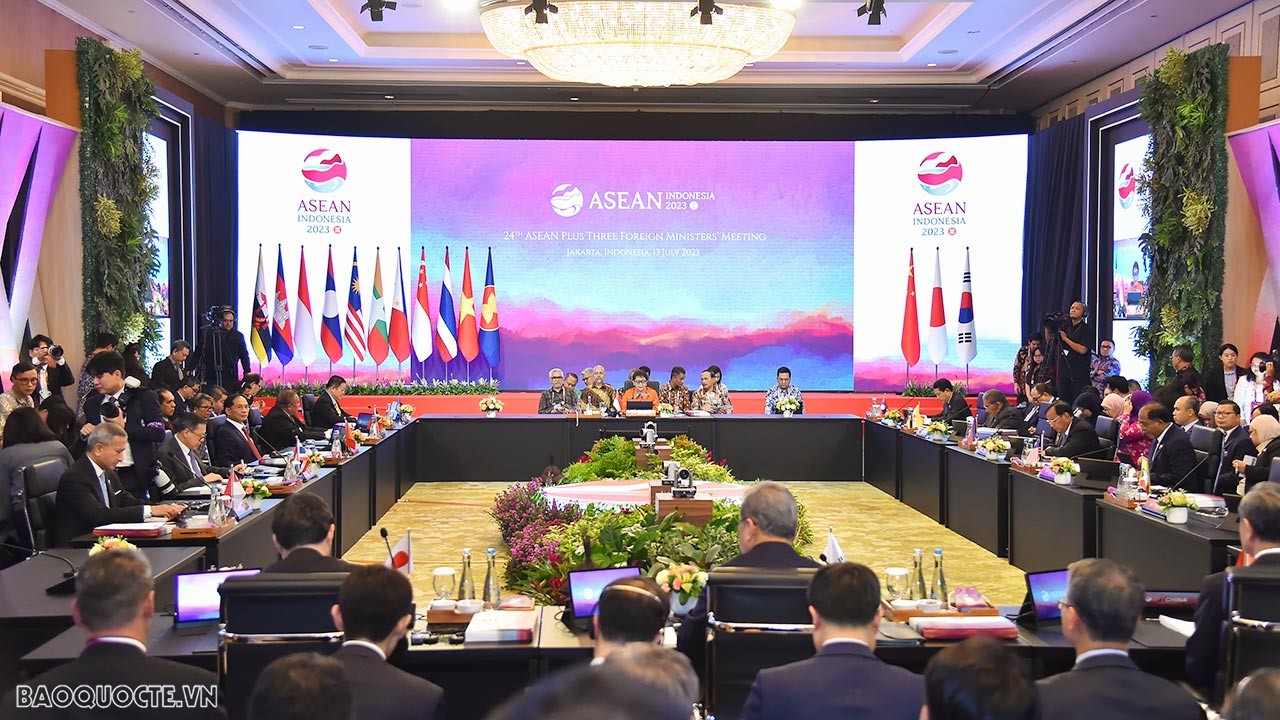 AMM-56: Foreign Minister Bui Thanh Son attends meetings between ASEAN and Japan, RoK,EU, UK, Canada, PMC+3