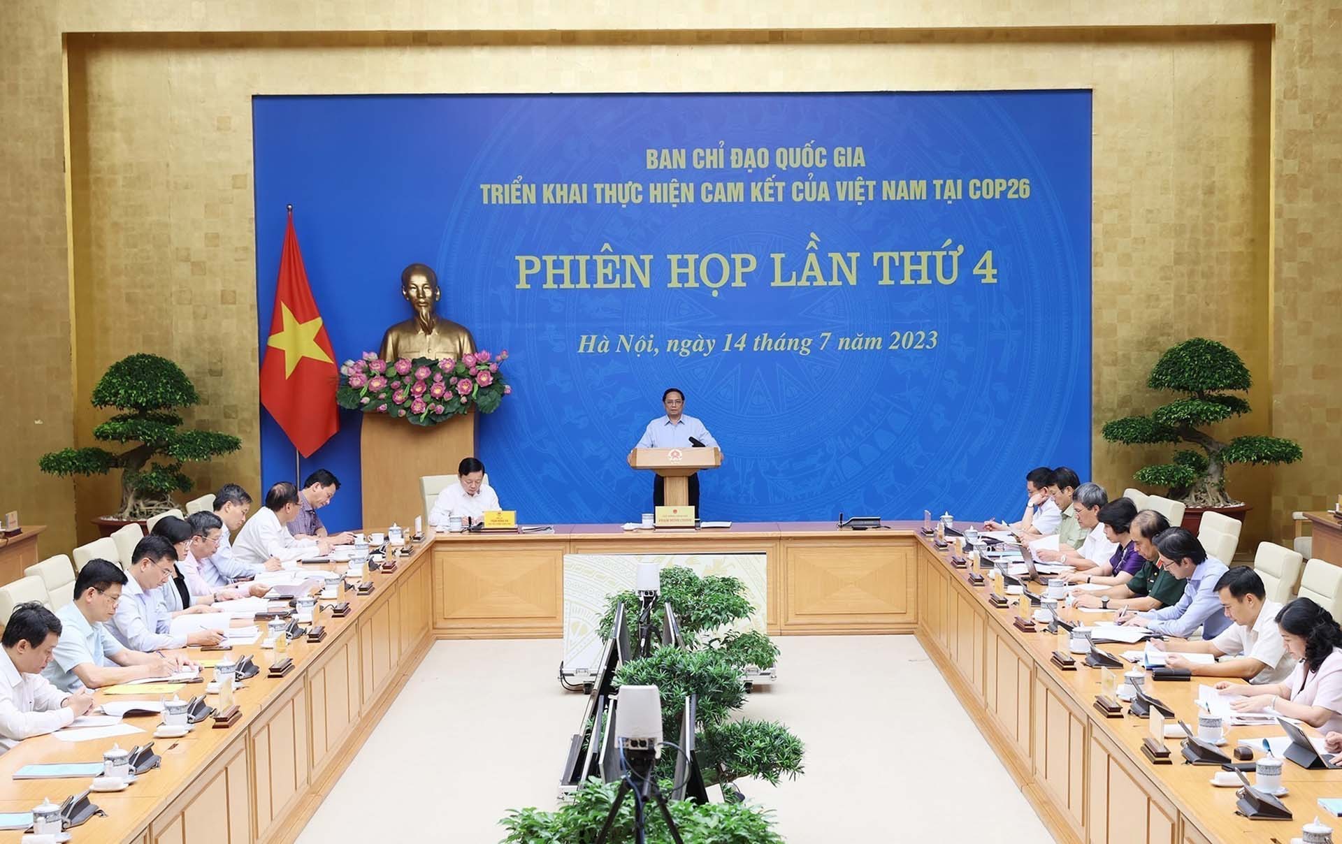 Thủ tướng Phạm Minh Chính chủ trì Phiên họp lần thứ 4 Ban chỉ đạo Quốc gia triển khai thực hiện cam kết của Việt Nam tại COP26. (Nguồn: TTXVN)