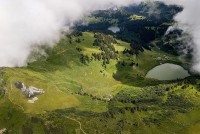 Thụy Sỹ: Nghệ sĩ Pháp thực hiện bức tranh khổng lồ trên sườn núi, kích thước 3.000 mét vuông