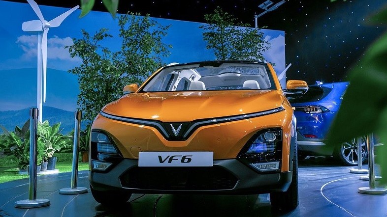 Cận cảnh xe ô tô điện VinFast VF6, phạm vi hoạt động lên đến 399km