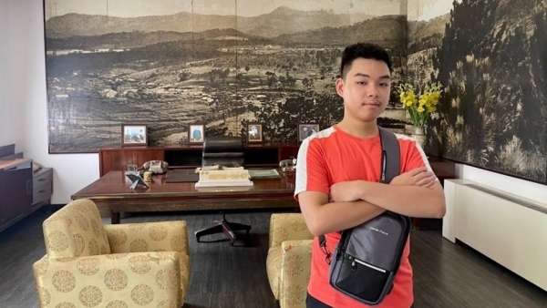 Vietnamese highschooler participate in City University of Seattle’s summer camp for university student