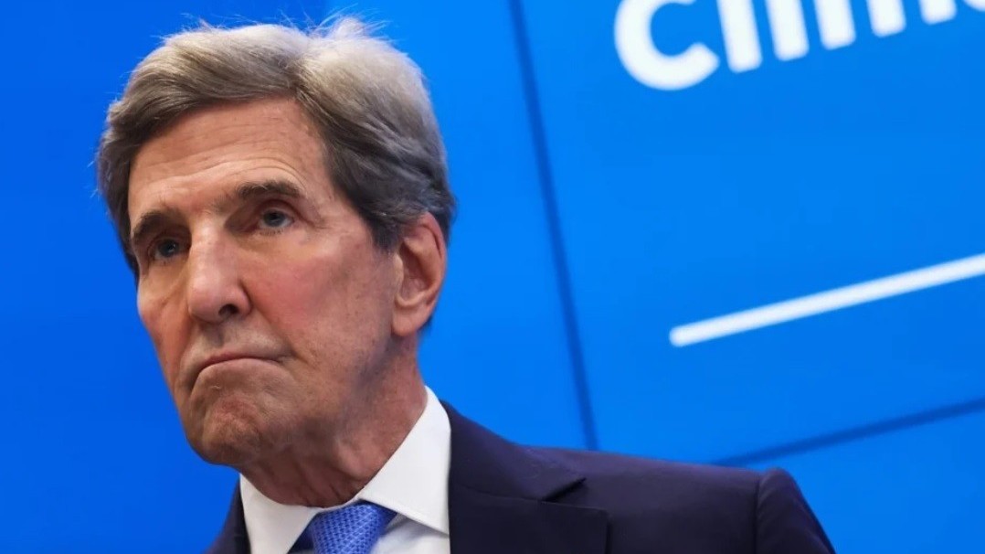 Ông John Kerry tới Bắc Kinh tái khởi động đàm phán về khí hậu, căng thẳng Mỹ-Trung có 'hạ nhiệt'?