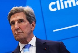 Ông John Kerry tới Bắc Kinh tái khởi động đàm phán về khí hậu, căng thẳng Mỹ-Trung có 'hạ nhiệt'?