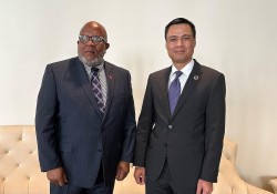 Đại sứ Đặng Hoàng Giang làm việc với Chủ tịch Đại hội đồng Liên hợp quốc Khóa 78