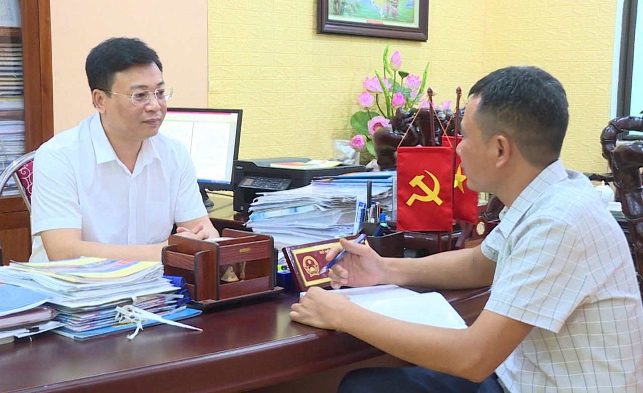 Hồ Việt Anh, Trưởng ban Tôn giáo, Sở Nội vụ tỉnh Thanh Hóa trao đổi với phóng viên.
