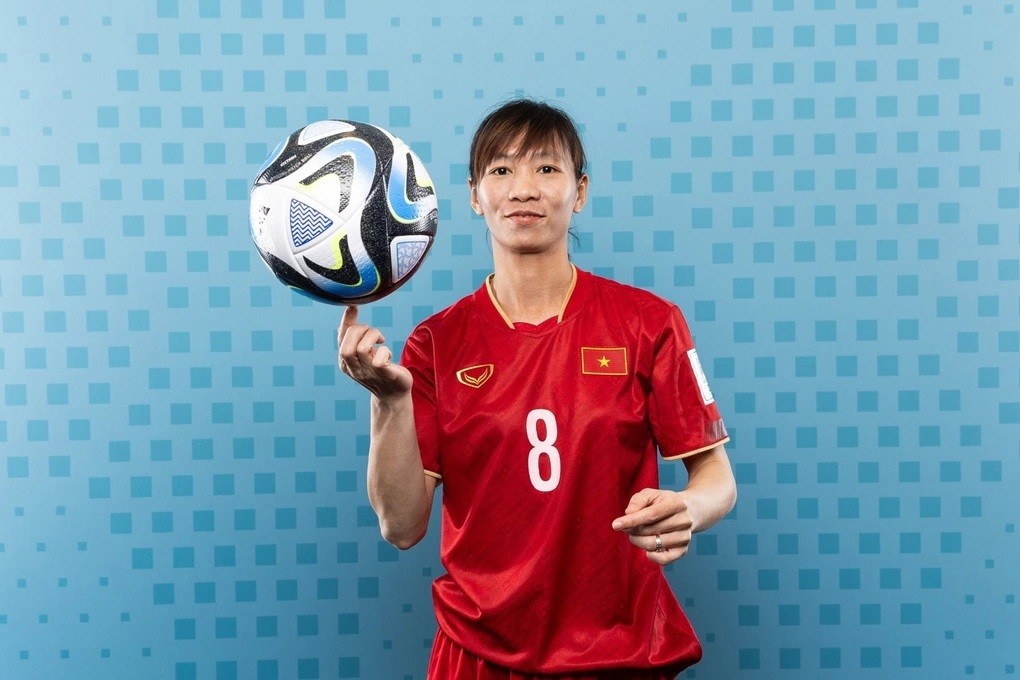 Trong khi đó, Thùy Trang là cầu thủ lớn tuổi nhất đội.