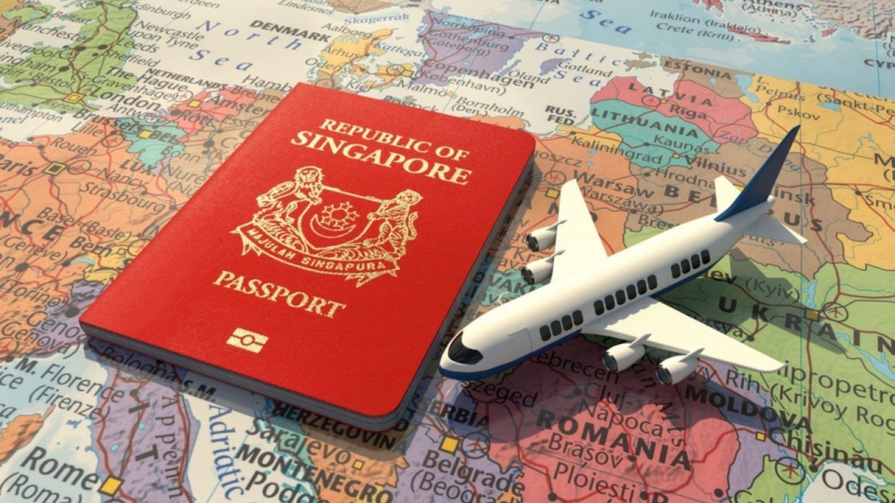 Hộ chiếu Singapore quyền lực nhất thế giới. (Nguồn: Travel & Leisure)