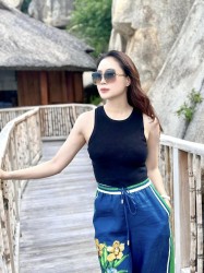 Sao Việt: Hồng Diễm đẹp dịu dàng, Hoa hậu Jennifer Phạm sắc vóc quyến rũ