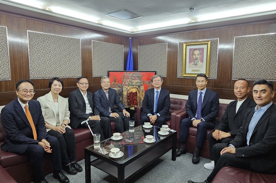 Tổng lãnh sự Phạm Bình Đàm kết nối hợp tác, đầu tư Việt Nam-Hong Kong (Trung Quốc) về chuỗi cung ứng dệt may và logistics