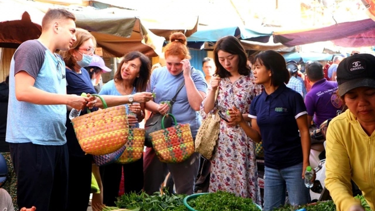 Du khách Philippines mạnh tay chi tiền khi du lịch Việt Nam