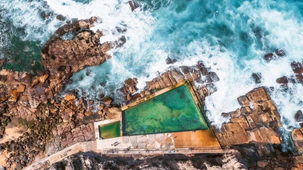 Những bể bơi nước mặn tự nhiên ấn tượng nhất thế giới