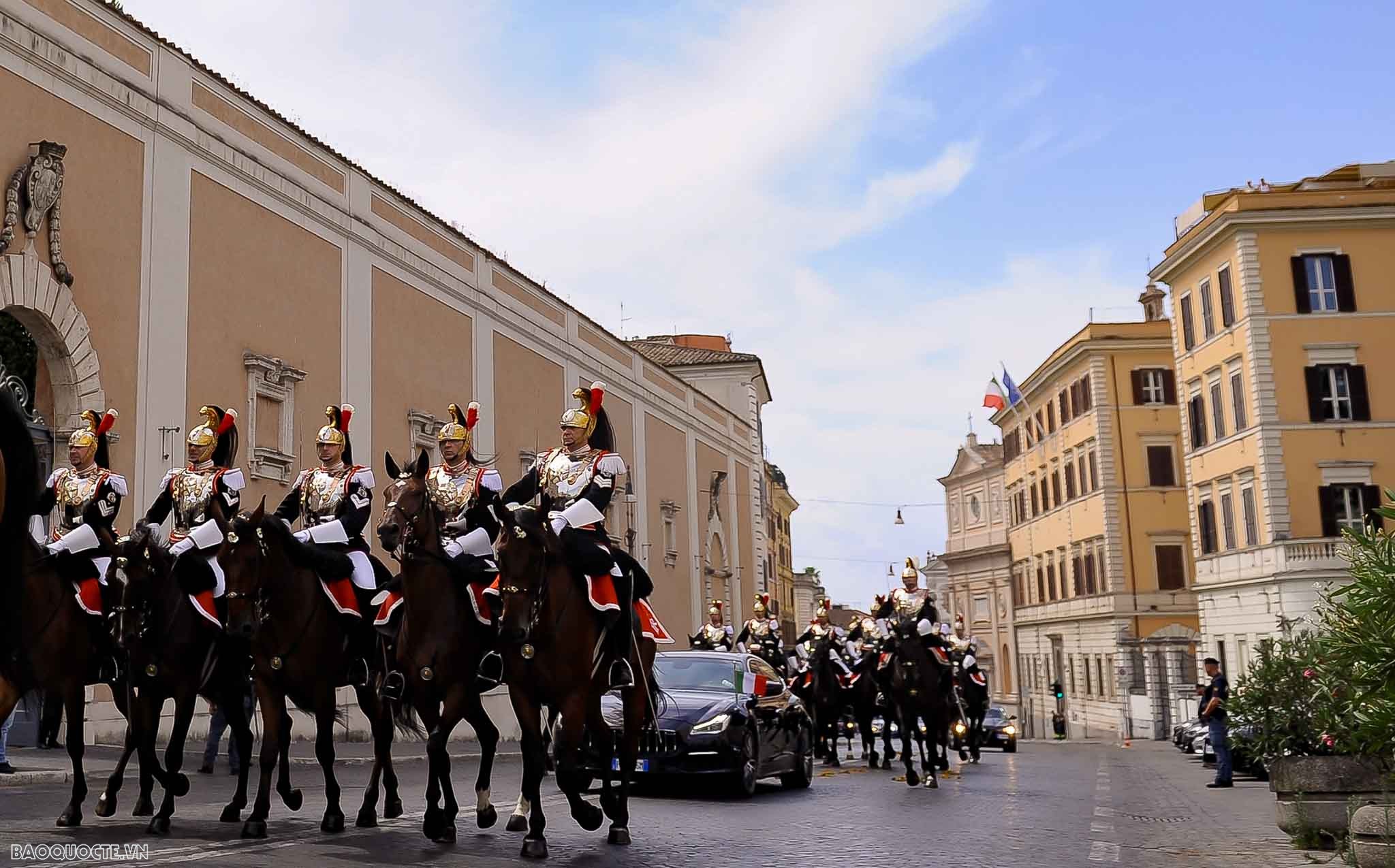 Tổng thống Italy chủ trì trọng thể Lễ đón chính thức Chủ tịch nước Võ Văn Thưởng và Phu nhân